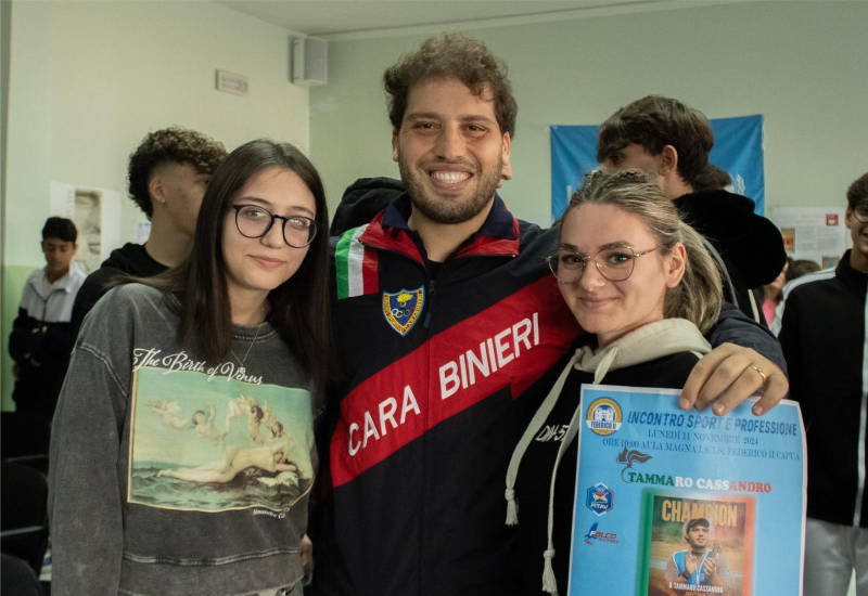 Quando lo sport incontra la scuola: l’atleta olimpico Tammaro Cassandro e l’ISIS “Federico II”